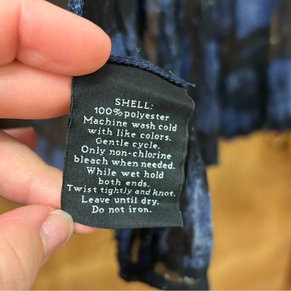 Rock & Republic sheer, blue and black button down, large - Picture 8 of 8